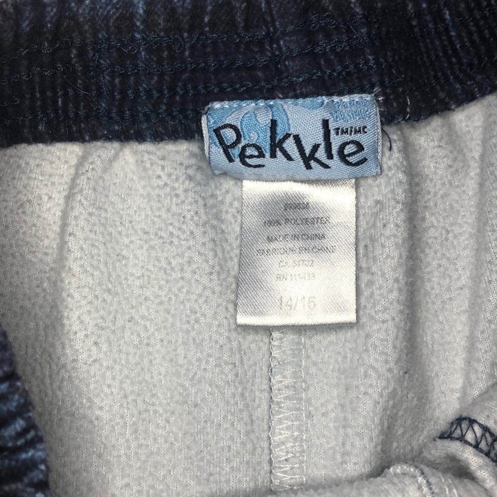 Cute pyjamas - Picture 3 of 3